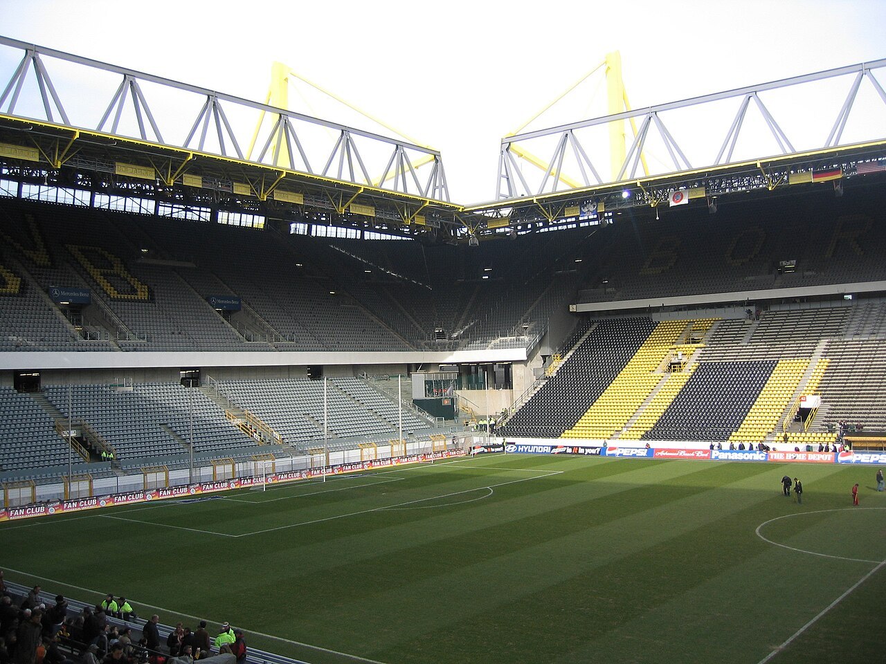 Arhivska fotografija: Vestfalenstadion u Dortmundu. Ne prikazuje opisanu utakmicu iz oktobra 2026.